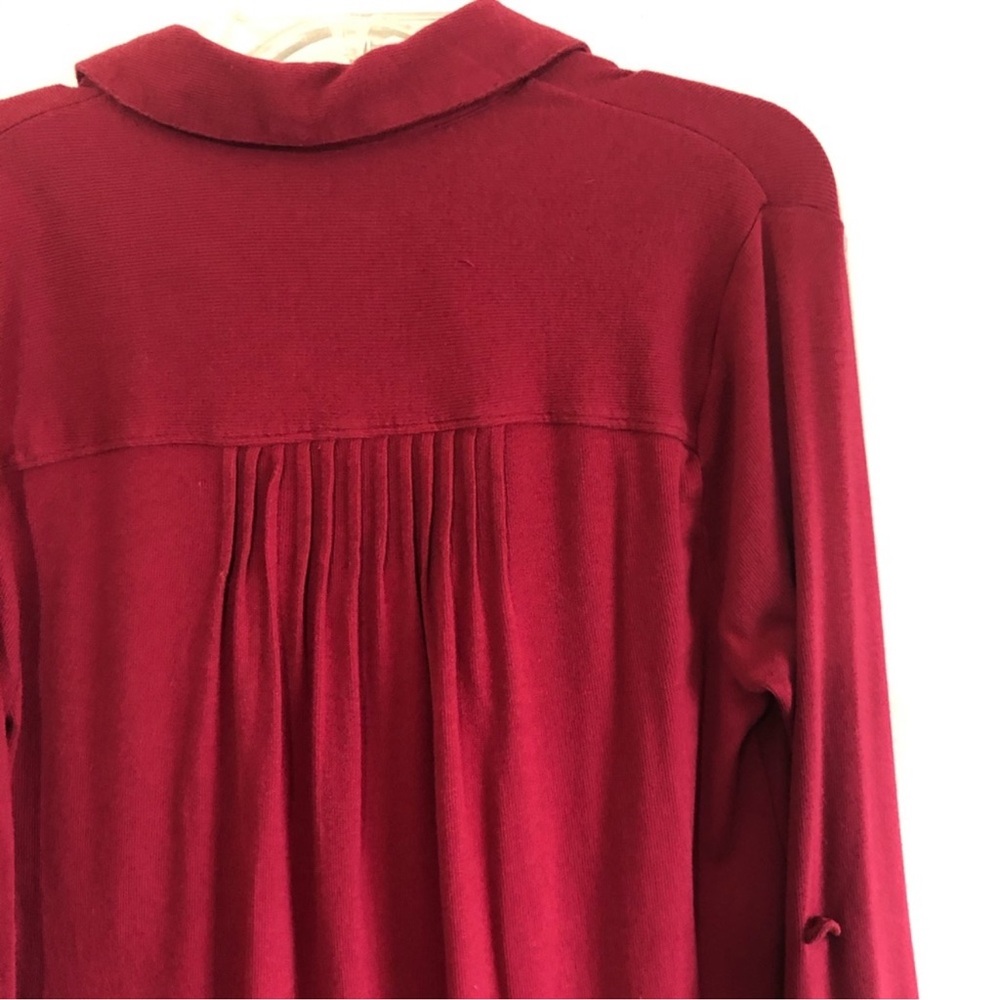 Soft Surrounding Split Neck Roll Tab Tunic Top - image 6